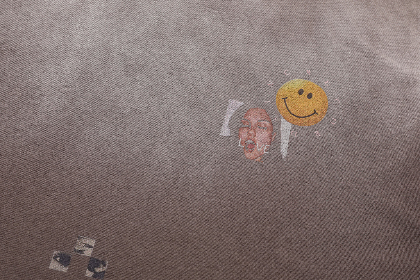 RECORDS INC. SMILE TEE