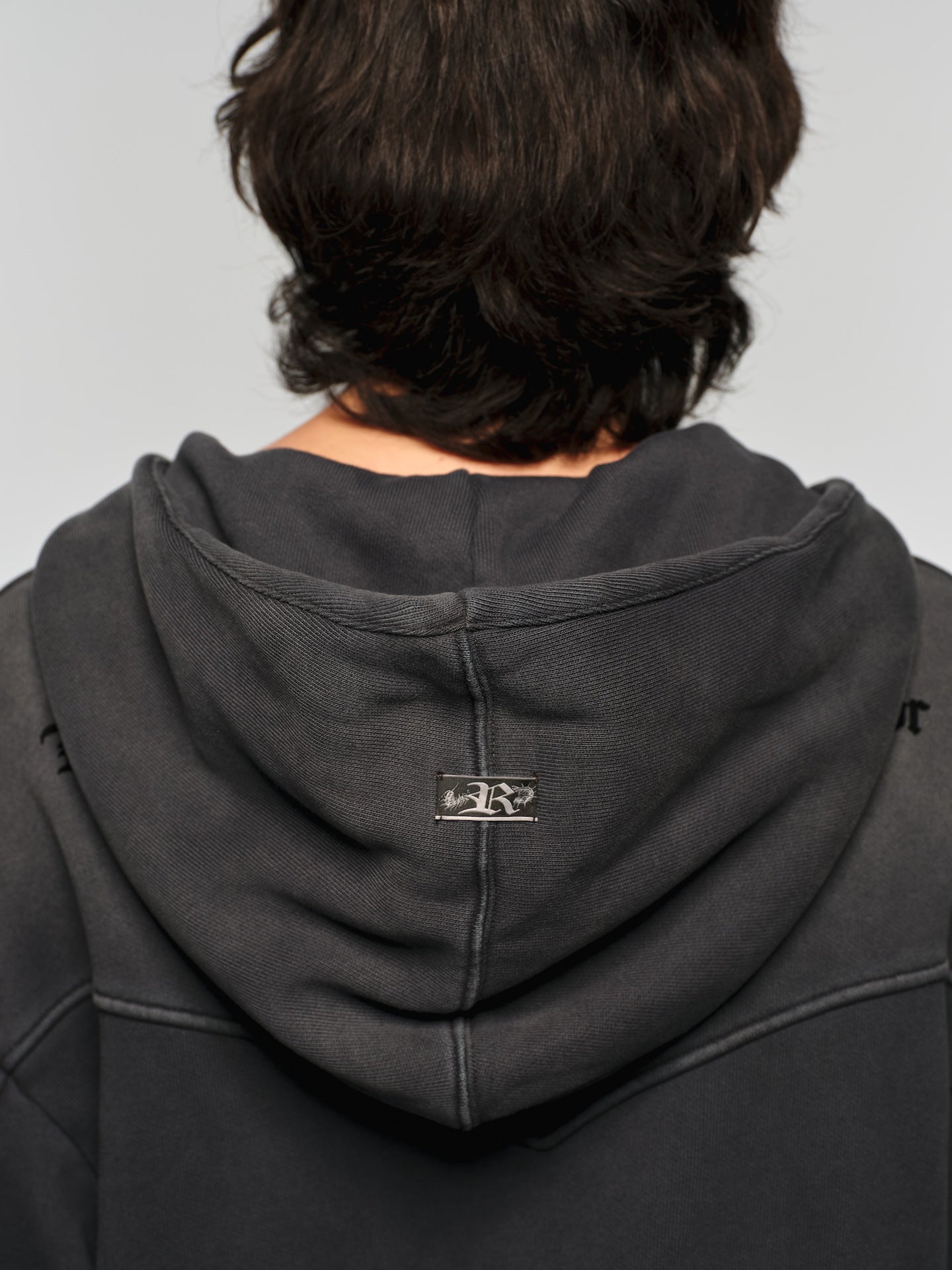 V NECK HOODIE VINTAGE RECORDS INC.