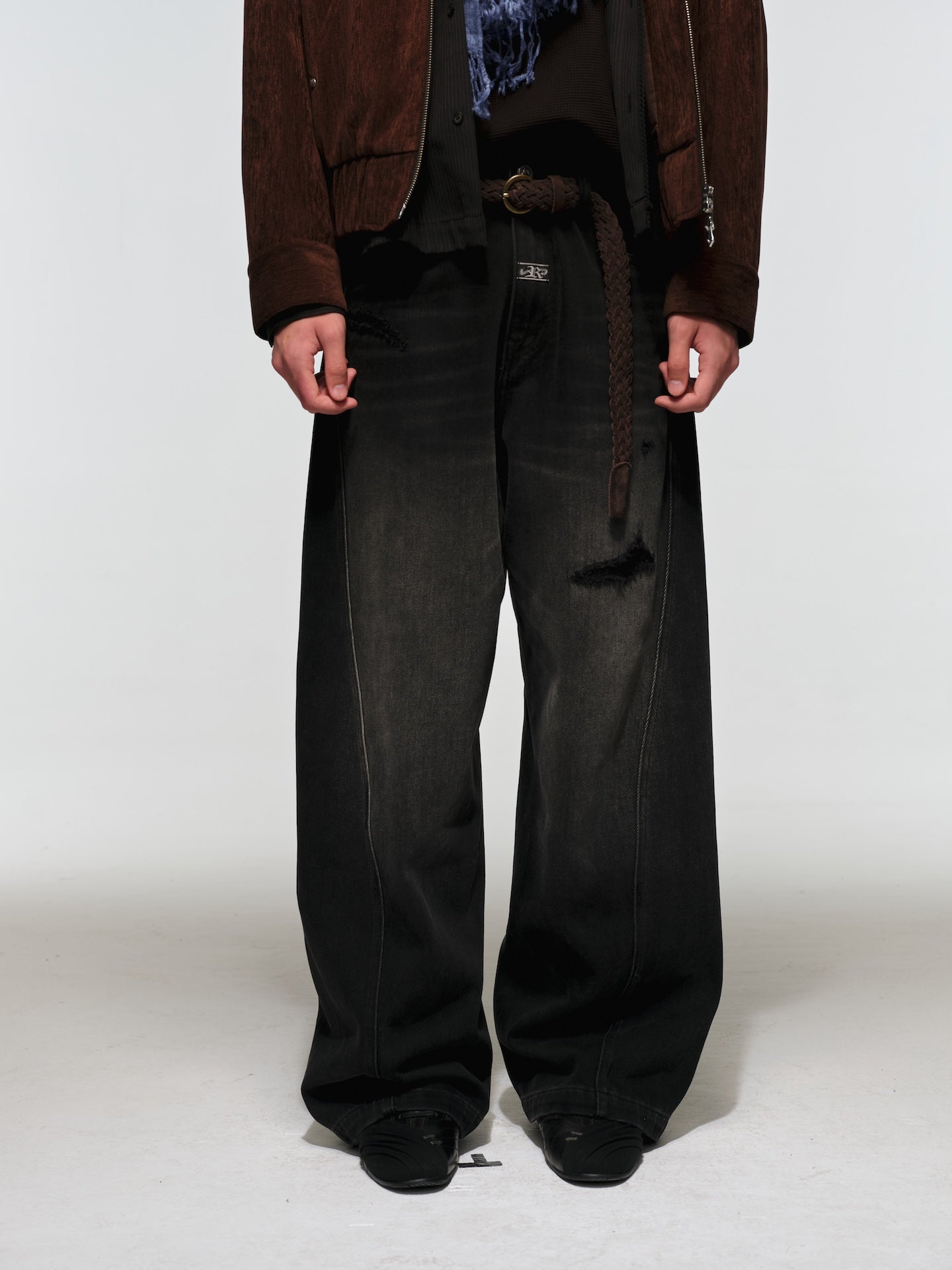 RECORDS INC. TWISTED JEANS