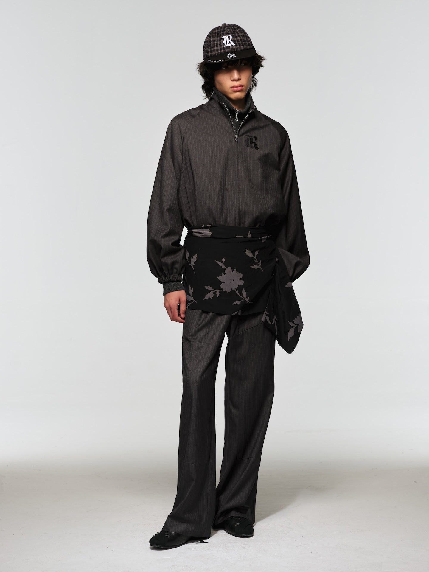 REOCRDS INC. TRACK PANTS