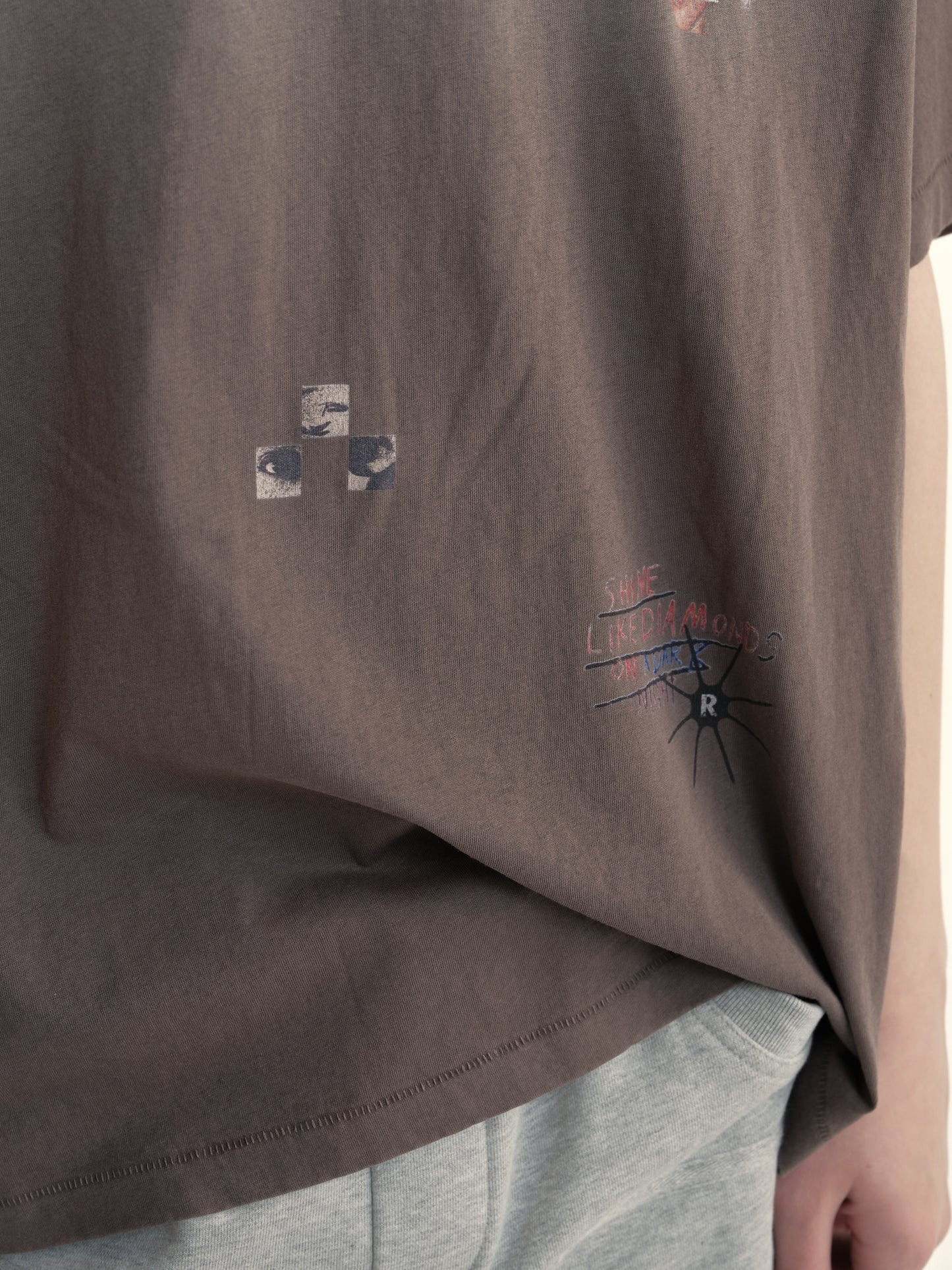 RECORDS INC. SMILE TEE