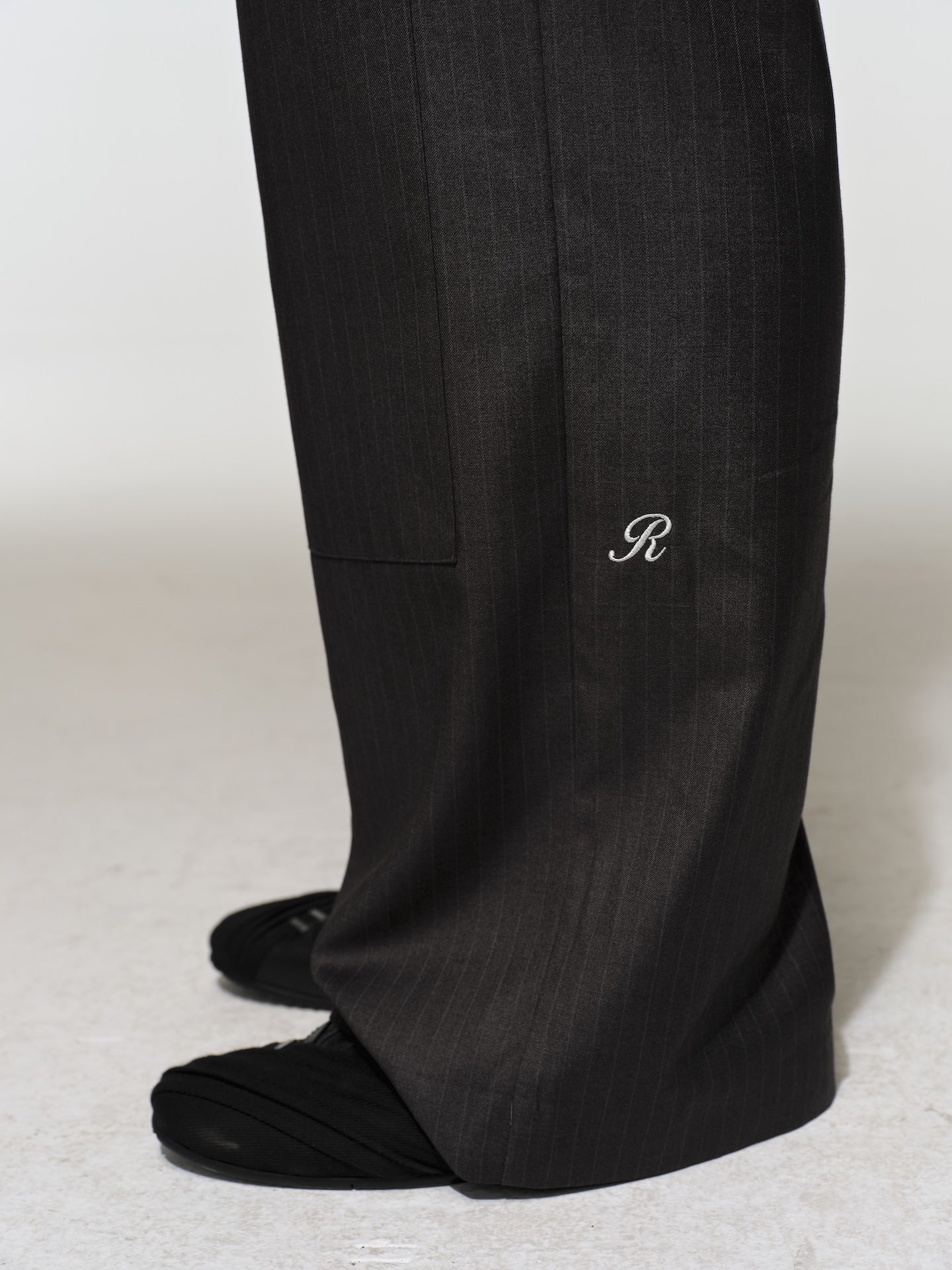 REOCRDS INC. TRACK PANTS